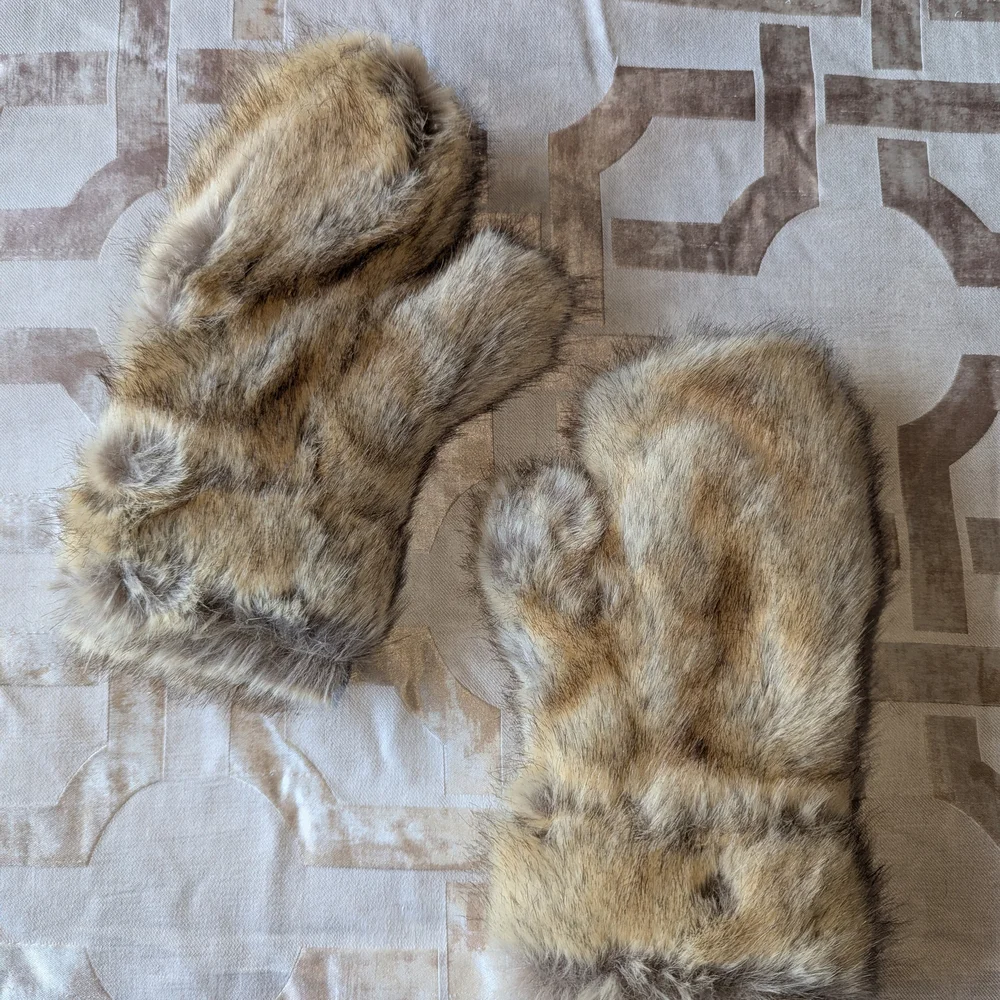 Universal Faux Fur Mittens with Tan and Brown - Picture 2 of 5